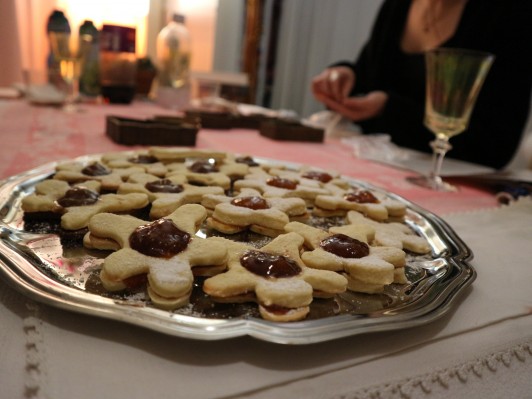 クリスマスに招かれた友達の家で、一緒に作ったbredele(アルザス風クリスマスクッキー) 